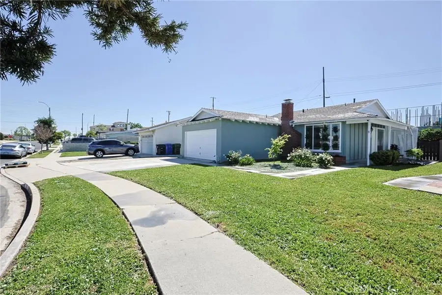 1328 W 214th Street, Torrance, CA 90501 - #3