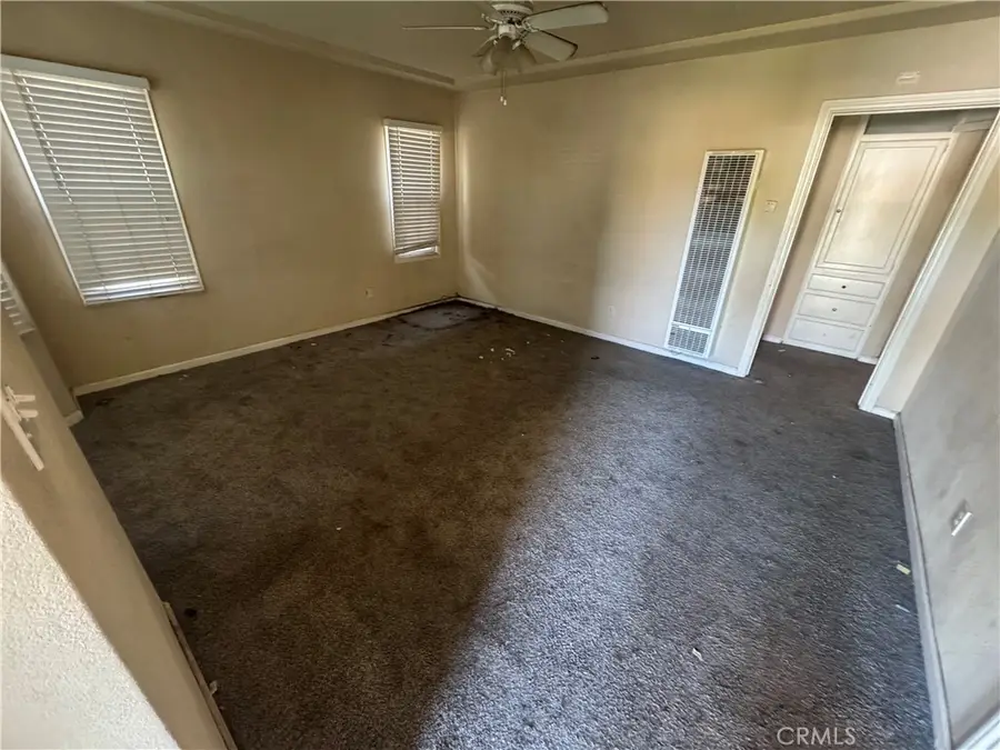 10600 Hildreth Avenue, South Gate, CA 90280 - #2