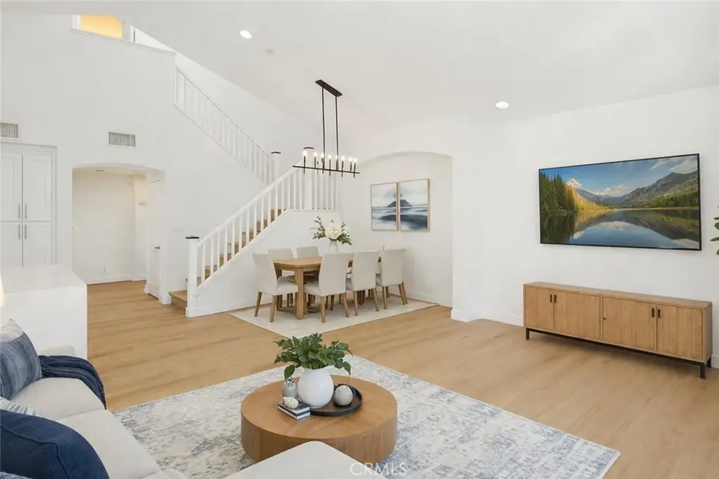 26 Burlingame, Irvine, CA 92602 - #1