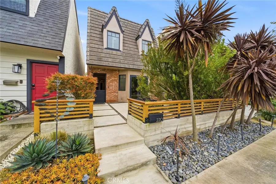 220 Detroit Avenue, Huntington Beach, CA 92648 - #3