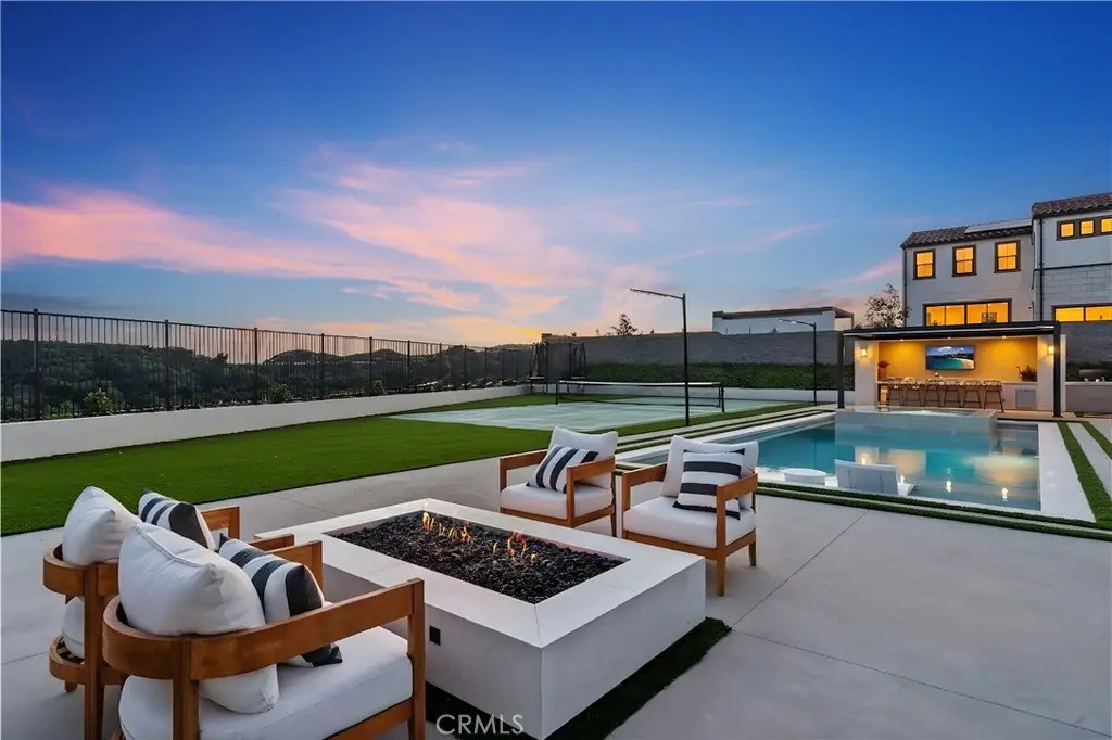 18411 Boulder Bluff, Silverado, CA 92676 - #1