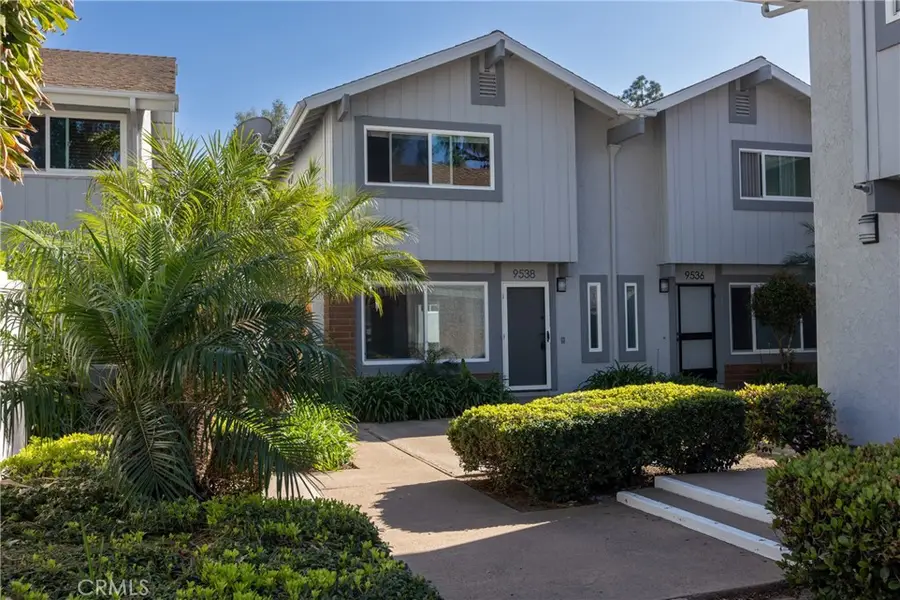 9538 Bickley Dr #2, Huntington Beach, CA 92646 - #2
