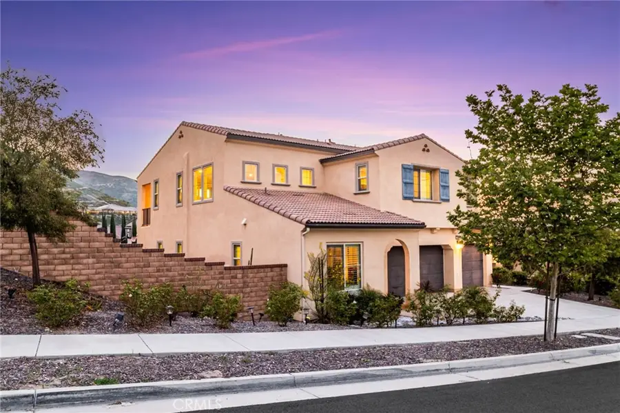 2413 Sierra Bella Drive, Corona, CA 92882 - #2