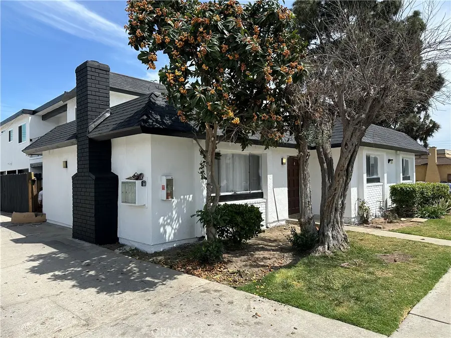 17414 Dairyview, Huntington Beach, CA 92647 - #3