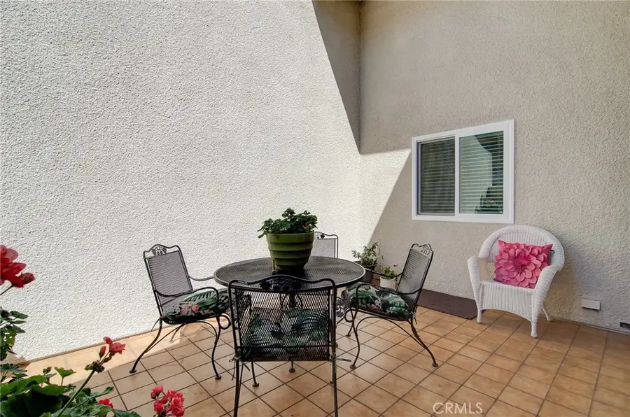 8933 Modesto Circle #1206C, Huntington Beach, CA 92646 - #3