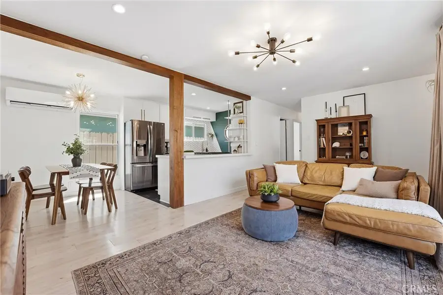 2157 Gale Avenue, Long Beach, CA 90810 - #2