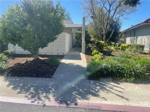 2189 Via Mariposa East #Q, Laguna Woods, CA 92637