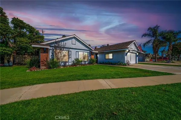3140 Coolidge Avenue, Costa Mesa, CA 92626