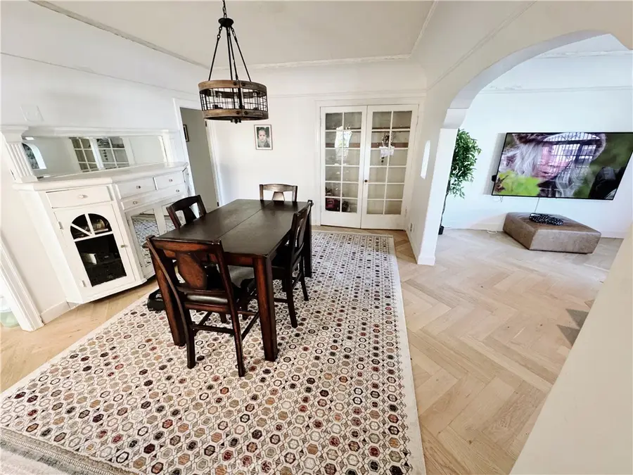 3034 Edgehill Drive, Los Angeles, CA 90018 - #3
