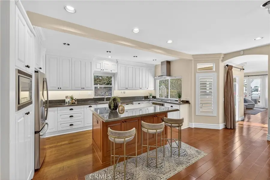 120 N Loreta Walk, Long Beach, CA 90803 - #3