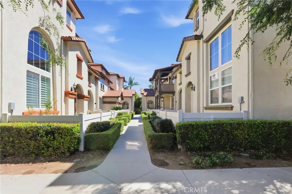 33710 Willow Haven, Murrieta, CA 92563 - #1