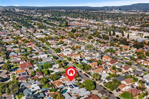 1910 S Van Ness Ave, Santa Ana, CA 92707