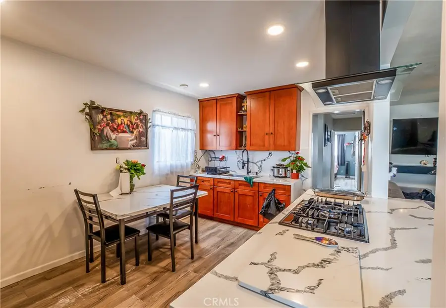 12109 216th, Hawaiian Gardens, CA 90716 - #2