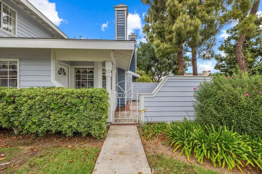 19126 Queensport Lane #D, Huntington Beach, CA 92646 - #2