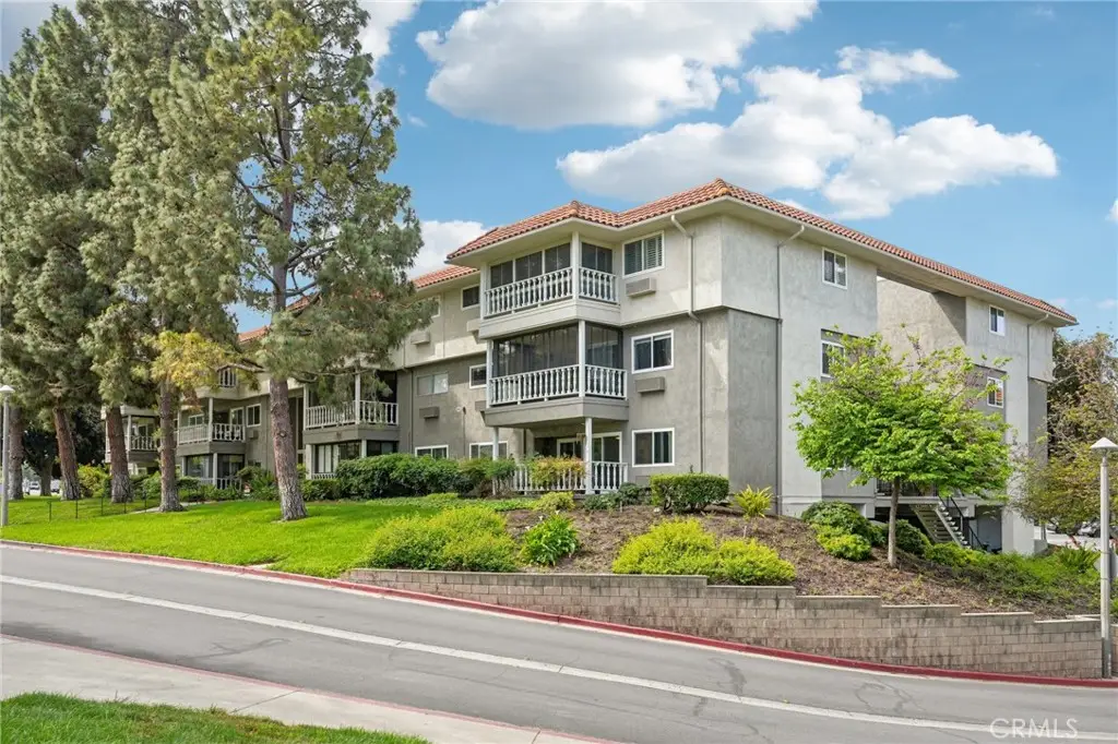 2402 Via Mariposa W #1E, Laguna Woods, CA 92637 - #1