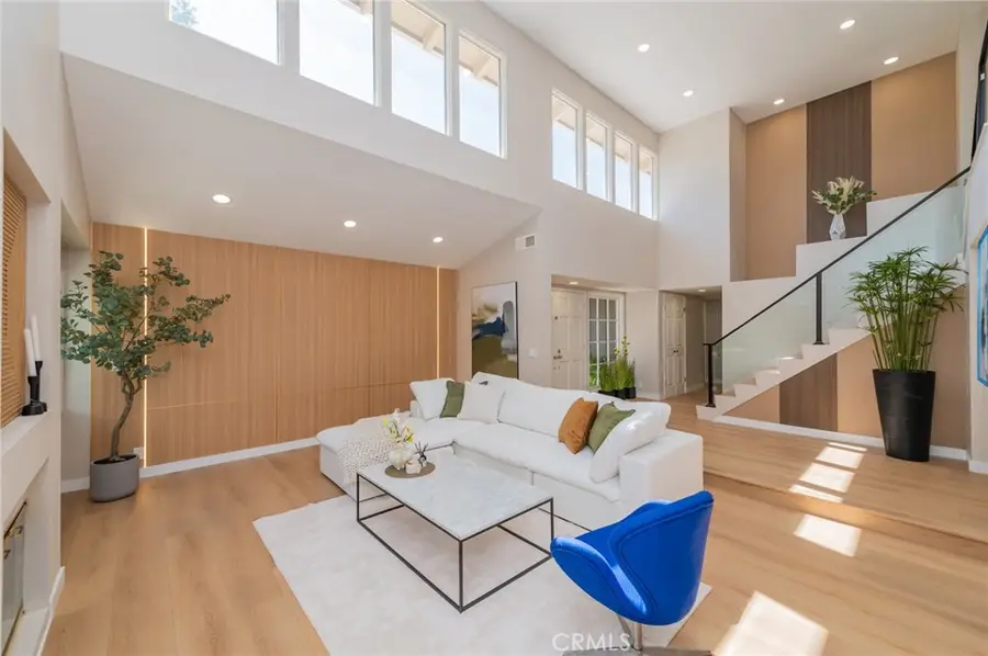 15 Rippling Stream, Irvine, CA 92603 - #2