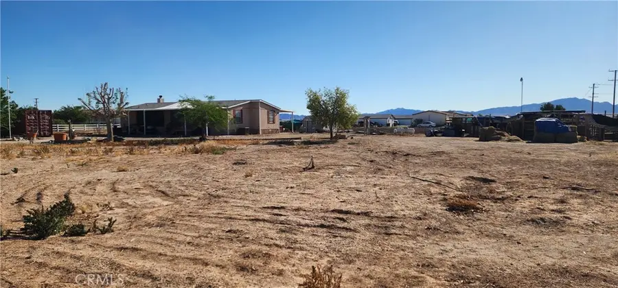 538 N Olive Lake, Blythe, CA 92225 - #3