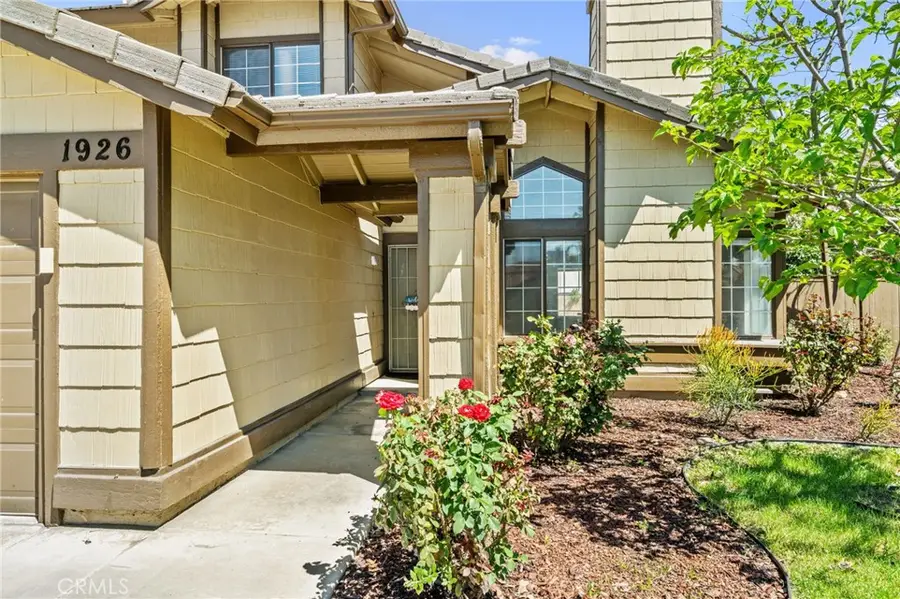 1926 Alta, Redlands, CA 92374 - #2