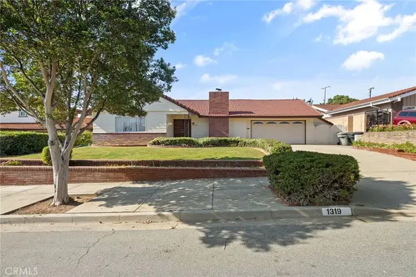 1319 Las Lomas, Brea, CA 92821