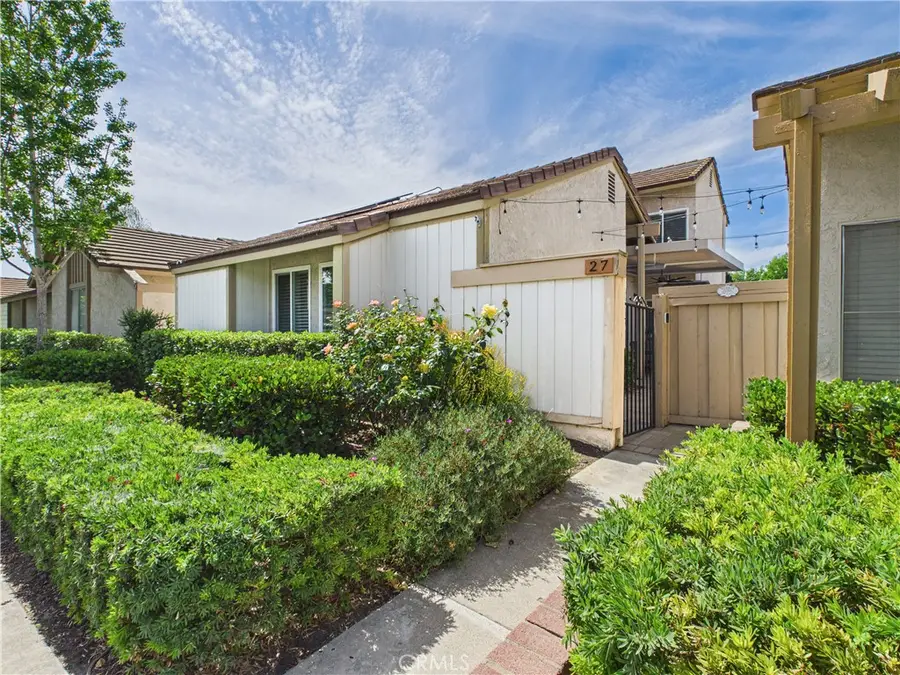 27 Tangerine, Irvine, CA 92618 - #2