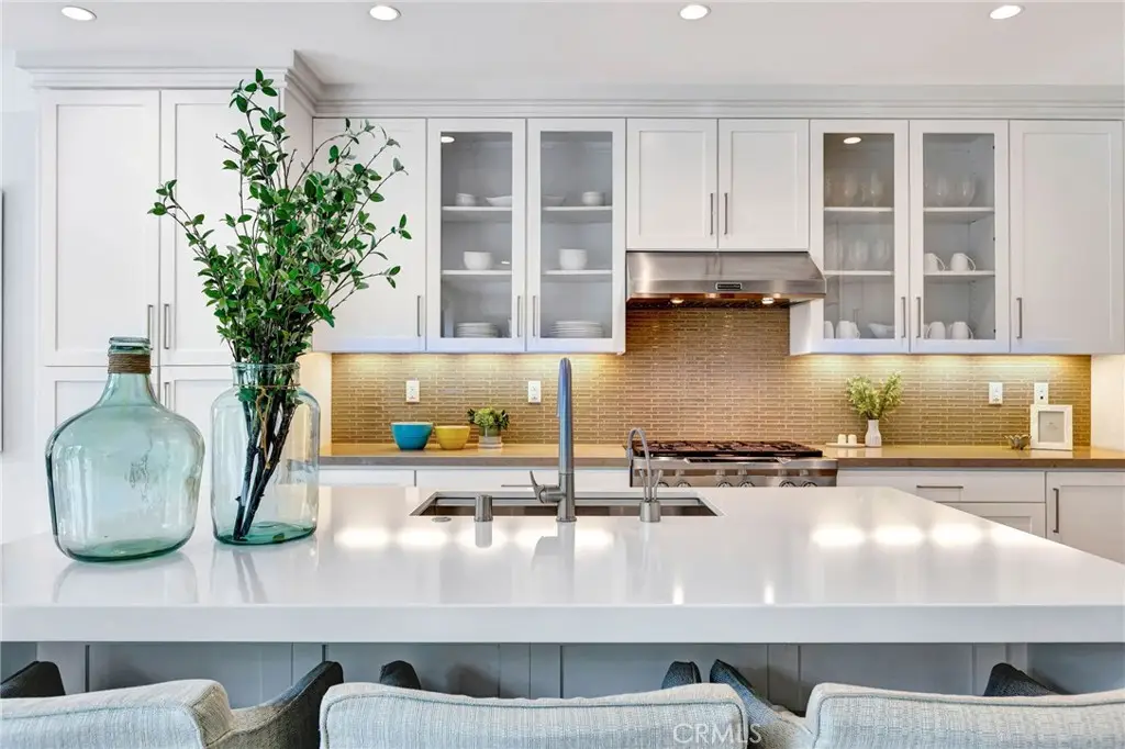 100 Della, Irvine, CA 92602 - #1