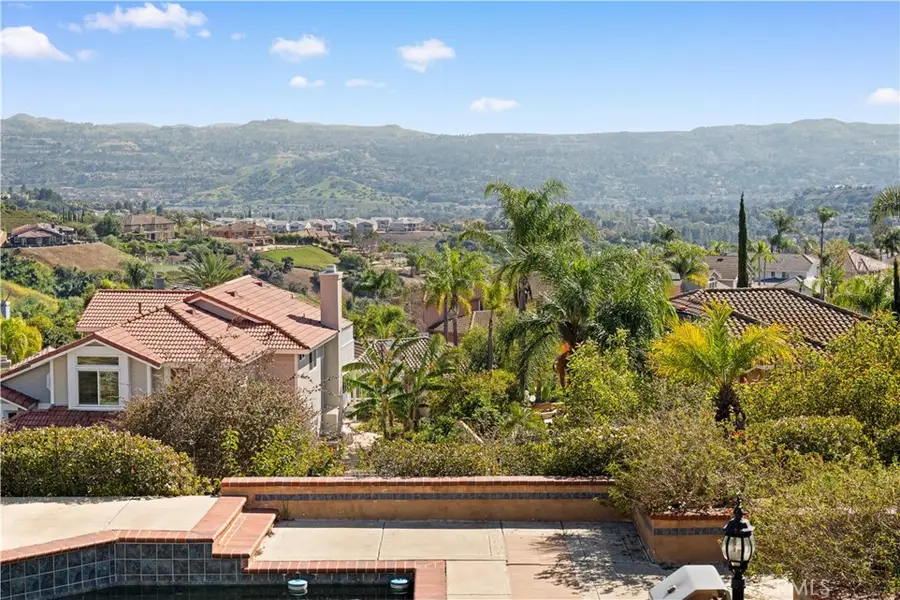 3285 Rim Rd, Yorba Linda, CA 92886 - #2