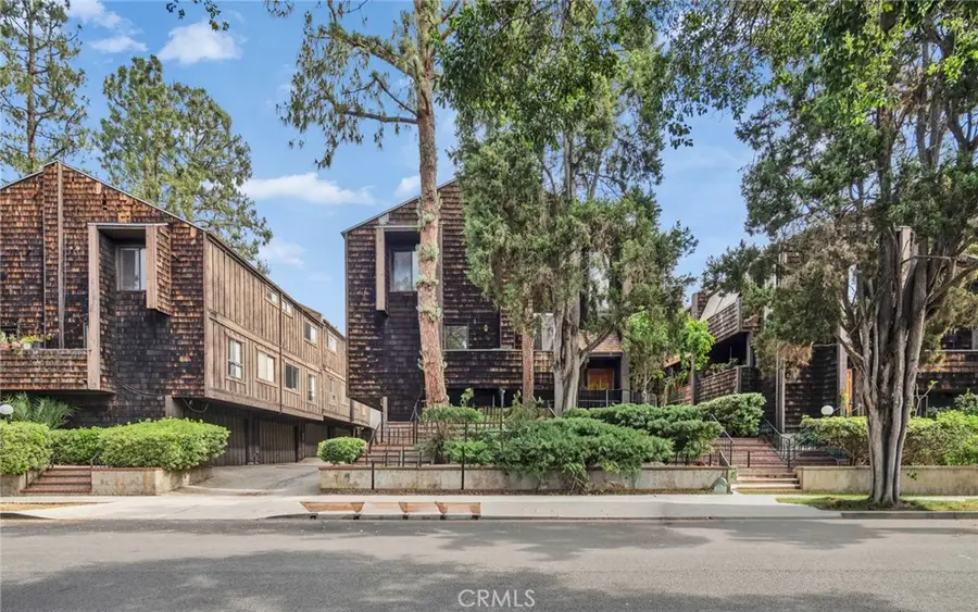 332 N 5th Street, Burbank, CA 91501 - #2