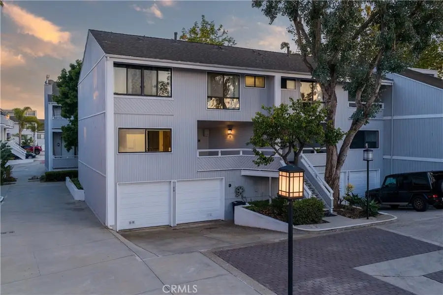 11 Mojo Court, Newport Beach, CA 92663 - #2