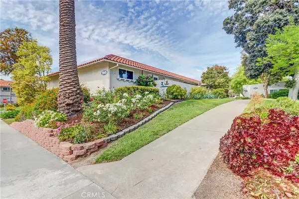 2045 Via Mariposa E #Q, Laguna Woods, CA 92637