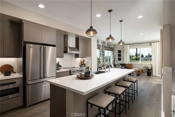 326 E William Way, La Habra, CA 90631