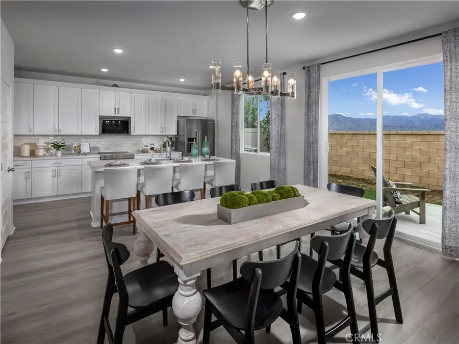 2069 Grapefruit Street, Redlands, CA 92374 - #2