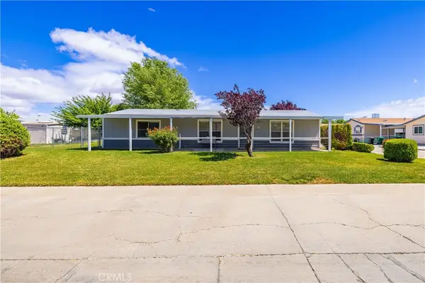 45465 25th Street E #11, Lancaster, CA 93535