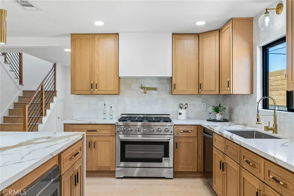 10321 Kamuela, Huntington Beach, CA 92646 - #1