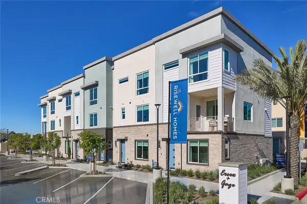 1266 Aura Circle, Huntington Beach, CA 92647