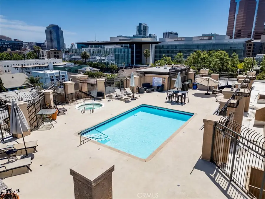 640 W 4th #315, Long Beach, CA 90802 - #3