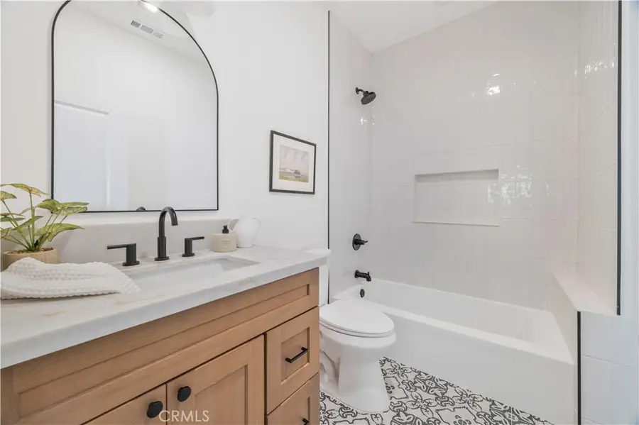 5670 Hub Street, Los Angeles, CA 90042 - #3