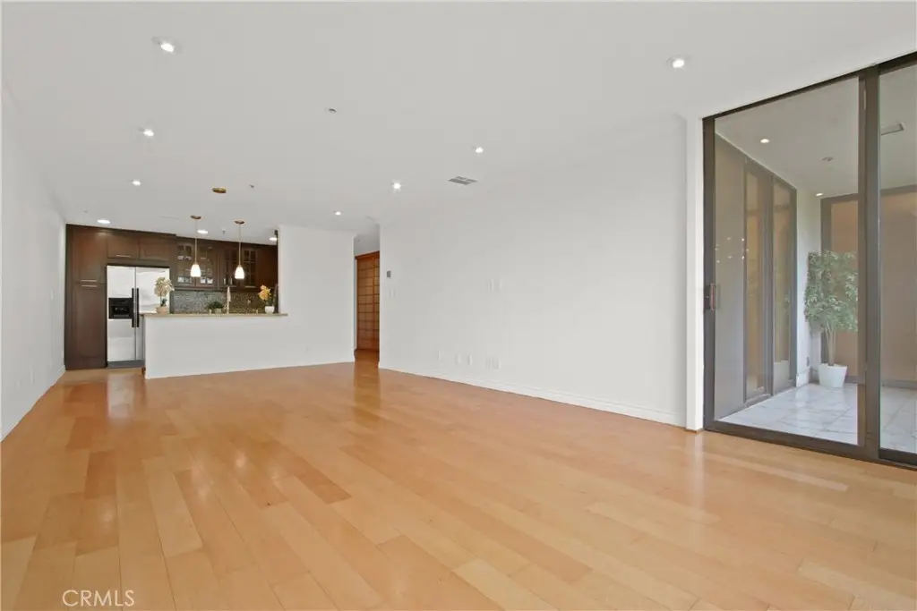 121 S Hope Street #318, Los Angeles, CA 90012 - #1