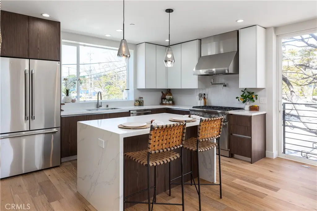 2822 Rowena, Los Angeles, CA 90039 - #1