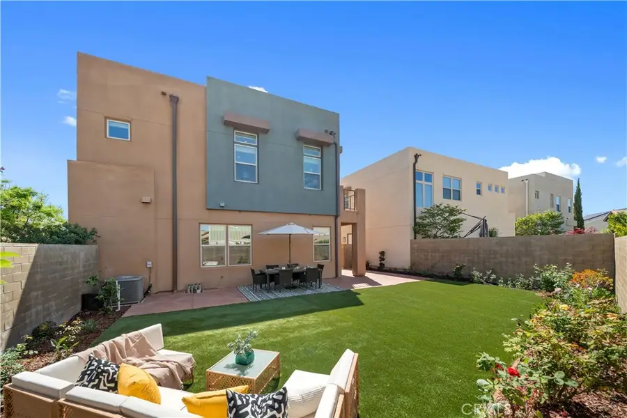 131 Newall, Irvine, CA 92618 - #3