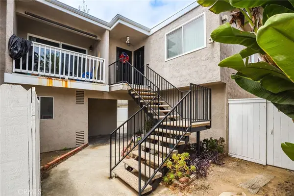 205 13th Street #D, Huntington Beach, CA 92648