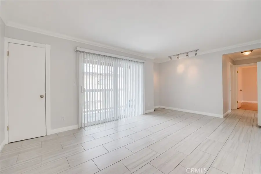 205 13th Street #D, Huntington Beach, CA 92648 - #3