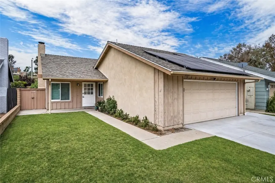 21155 Larchmont, Lake Forest, CA 92630 - #2