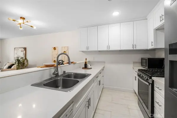 324 Tangelo #325, Irvine, CA 92618