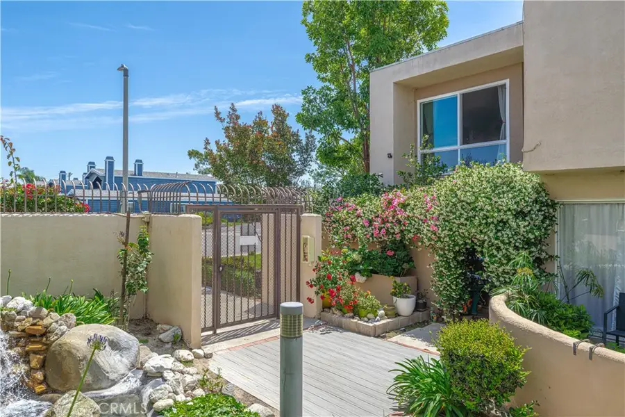 10732 Knott, Stanton, CA 90680 - #2