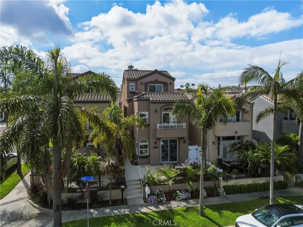 526 12th, Huntington Beach, CA 92648 - #1