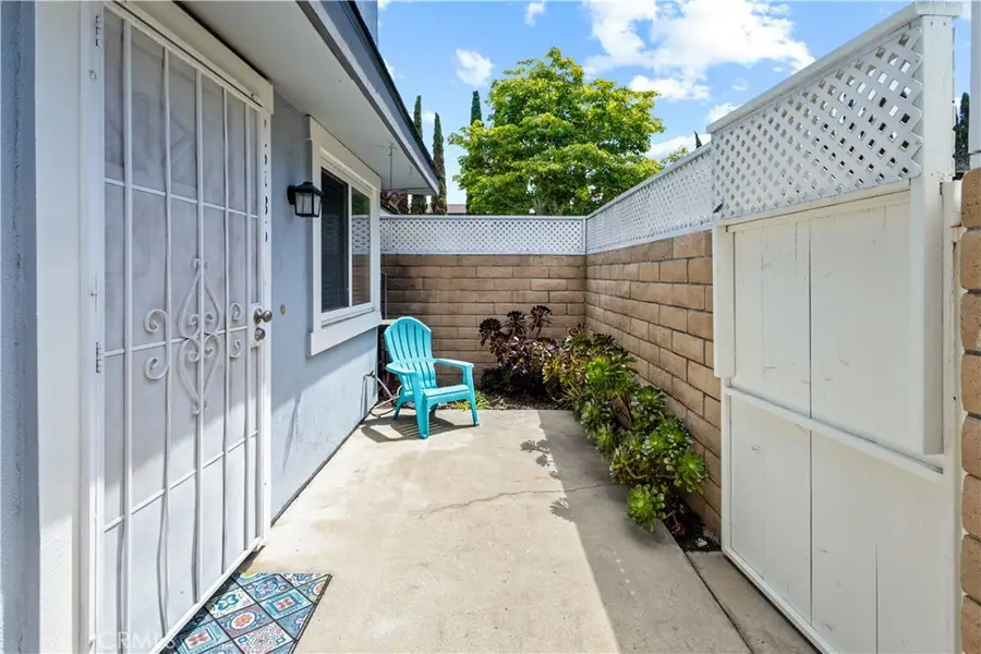 16436 Poco Circle, Huntington Beach, CA 92649 - #3