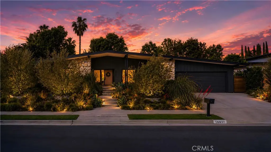 18837 Paseo Nuevo, Tarzana, CA 91356 - #1