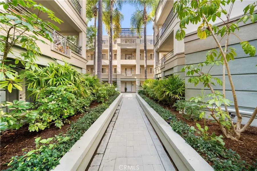 2233 Martin #204, Irvine, CA 92612 - #3