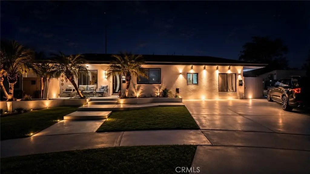 - 16846 Lucia, Huntington Beach, CA 92647 - #1