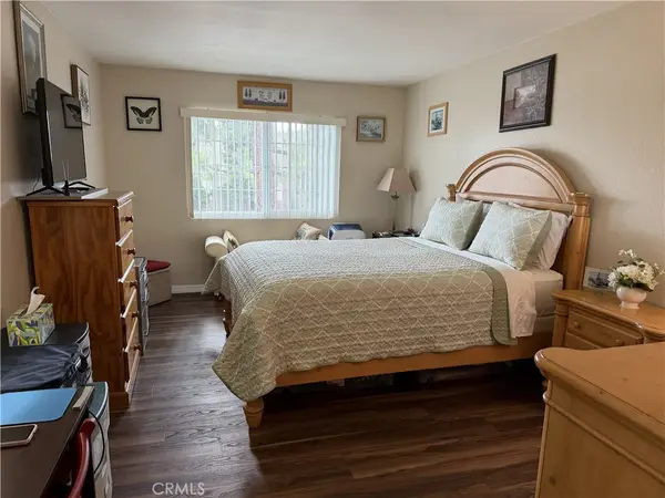 2599 Walnut #205, Signal Hill, CA 90755